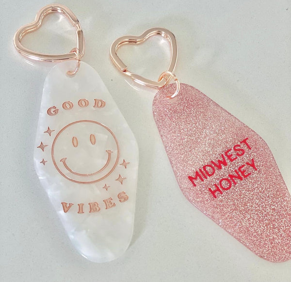 The Good Vibe Keychain - 2 colors